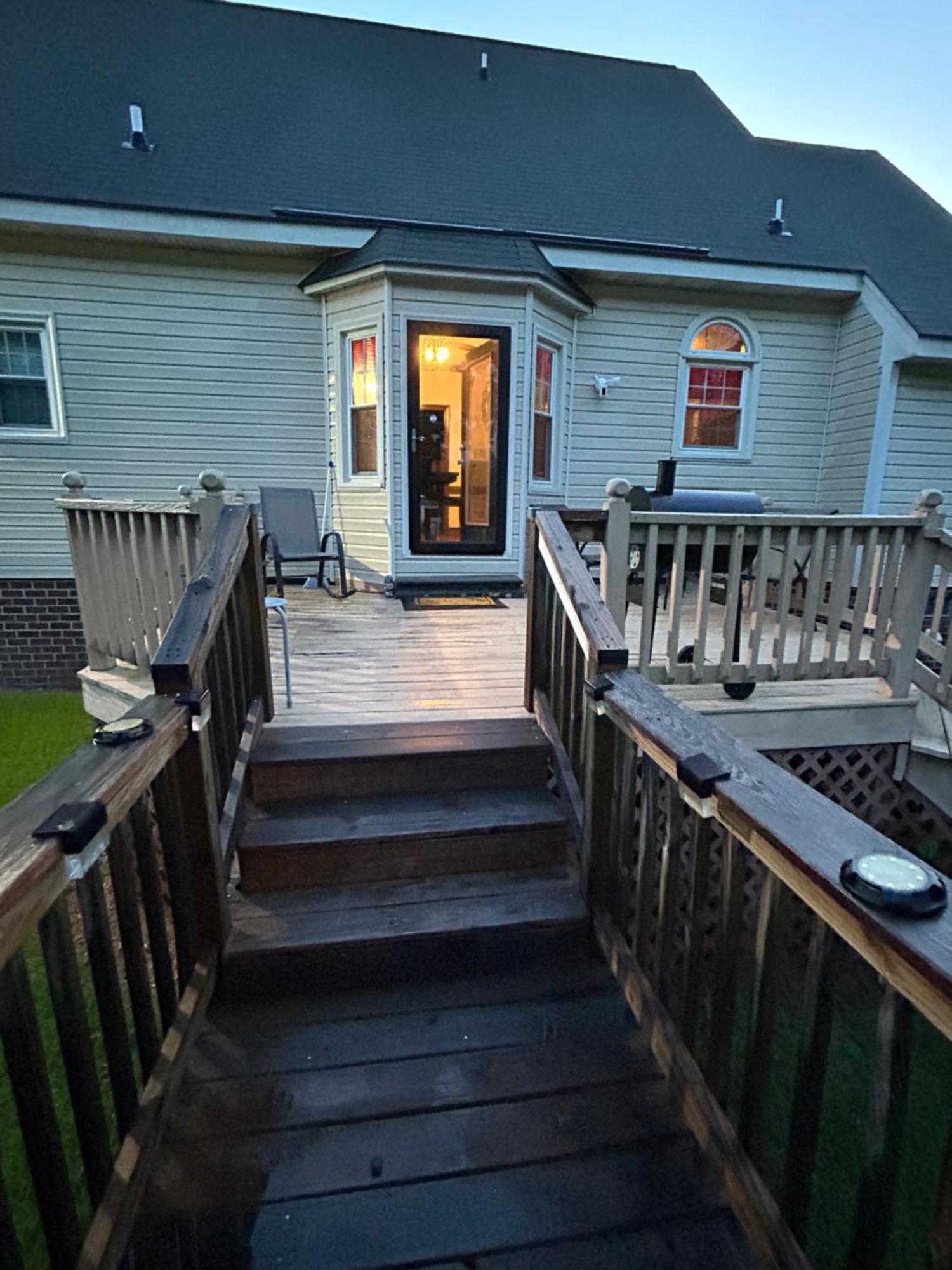 Home Away From Home With Pool Rocky Mount Εξωτερικό φωτογραφία